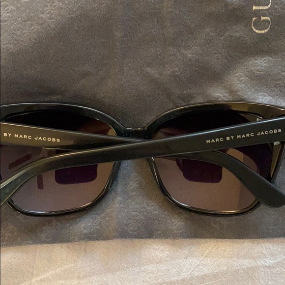 Marc Jacobs sunglasses - Picture 2 of 4